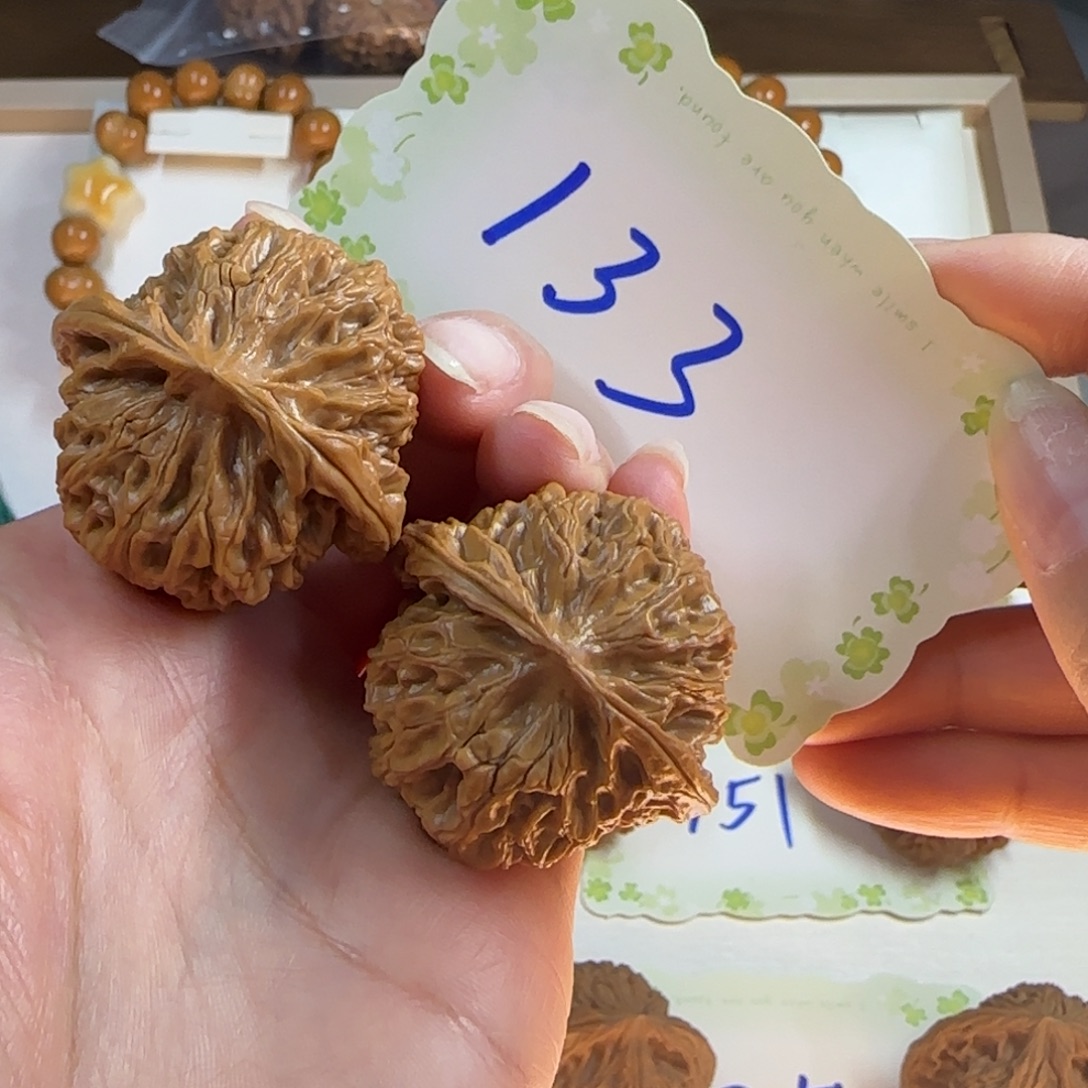 文玩核桃吊坠133号苹果园3.9