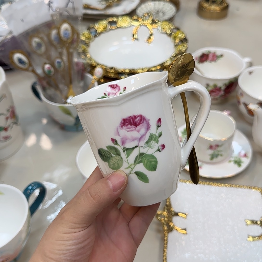 外贸冠衡陶瓷有限公司