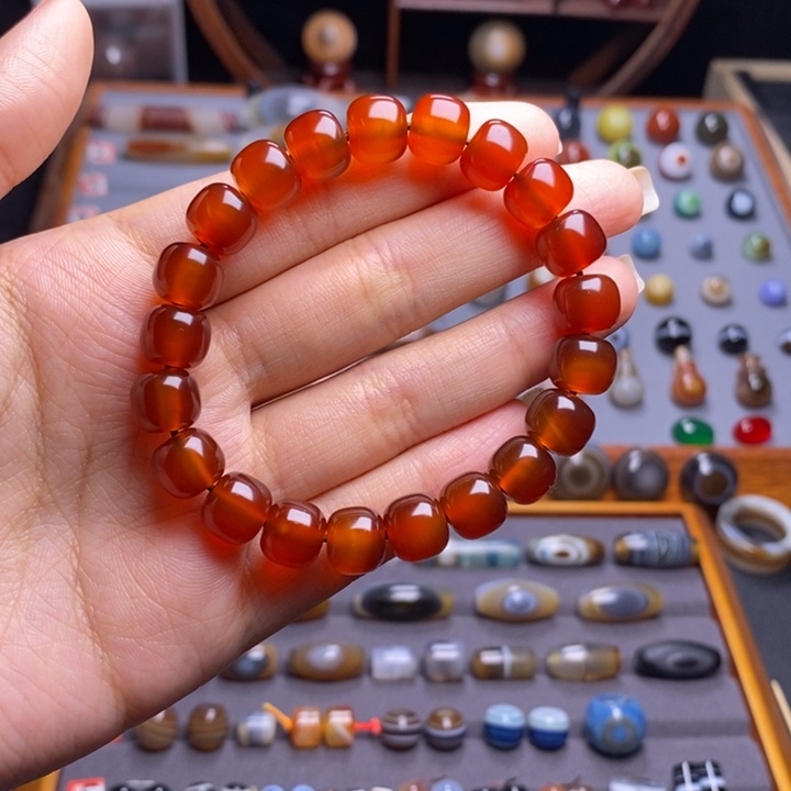 玛瑙/玉髓颈饰未镶嵌