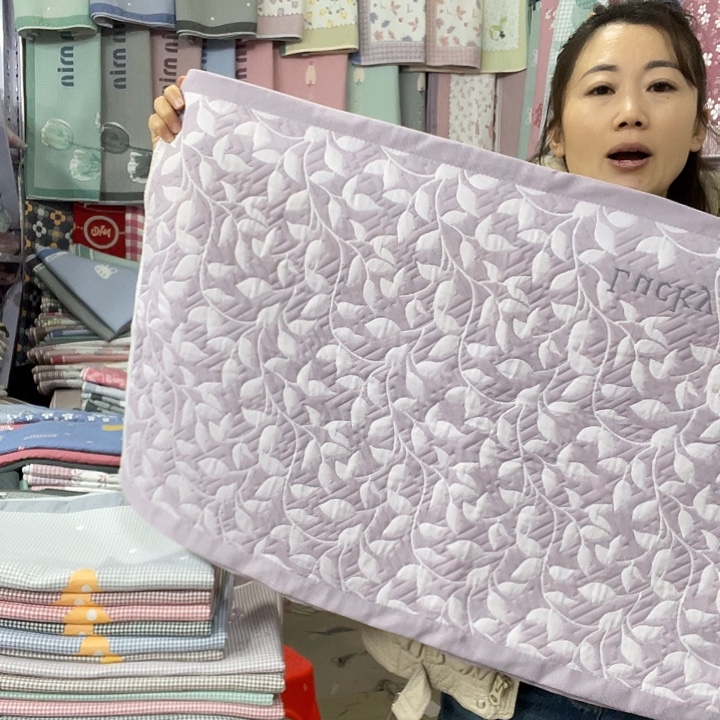 棉特价促销紫色小树叶