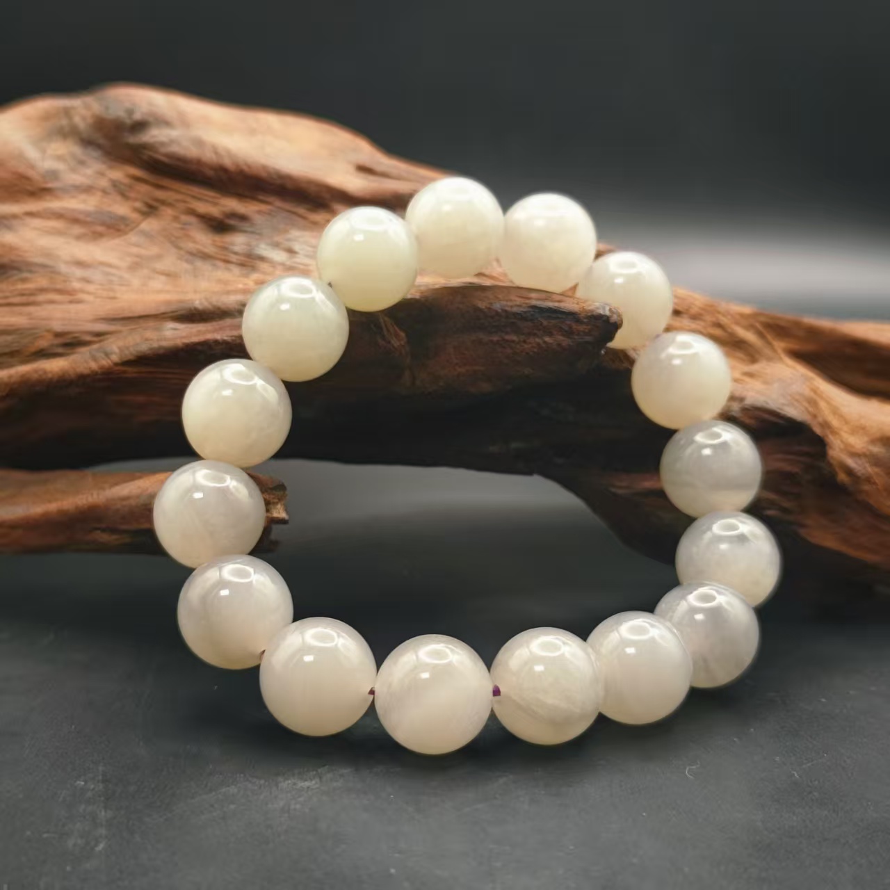 Q和田玉烟紫圆珠手串（卡12）0425