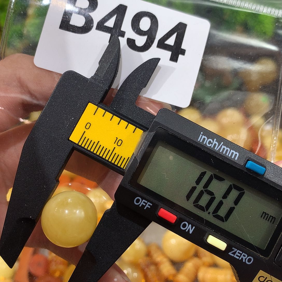 未镶嵌琥珀珠宝奇石