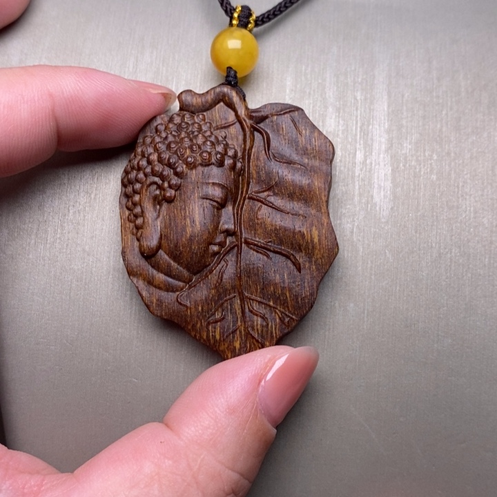 沉香木手串富森红土玉化吊坠