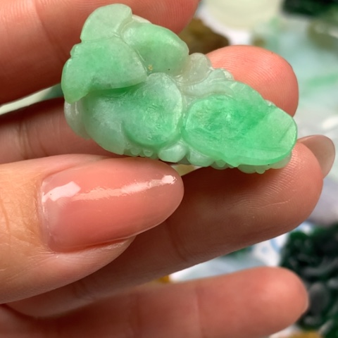 定制翡翠未镶嵌翡翠