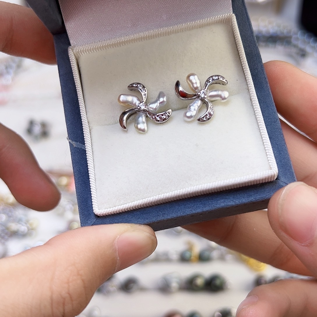 海水珍珠耳饰银S925镶嵌