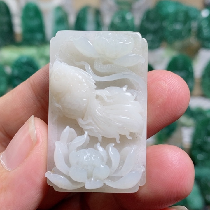 未镶嵌独山玉颈饰