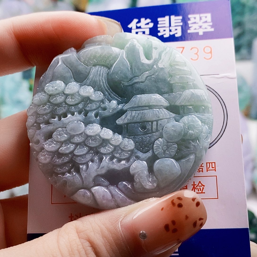 吊坠(不含链)未镶嵌翡翠