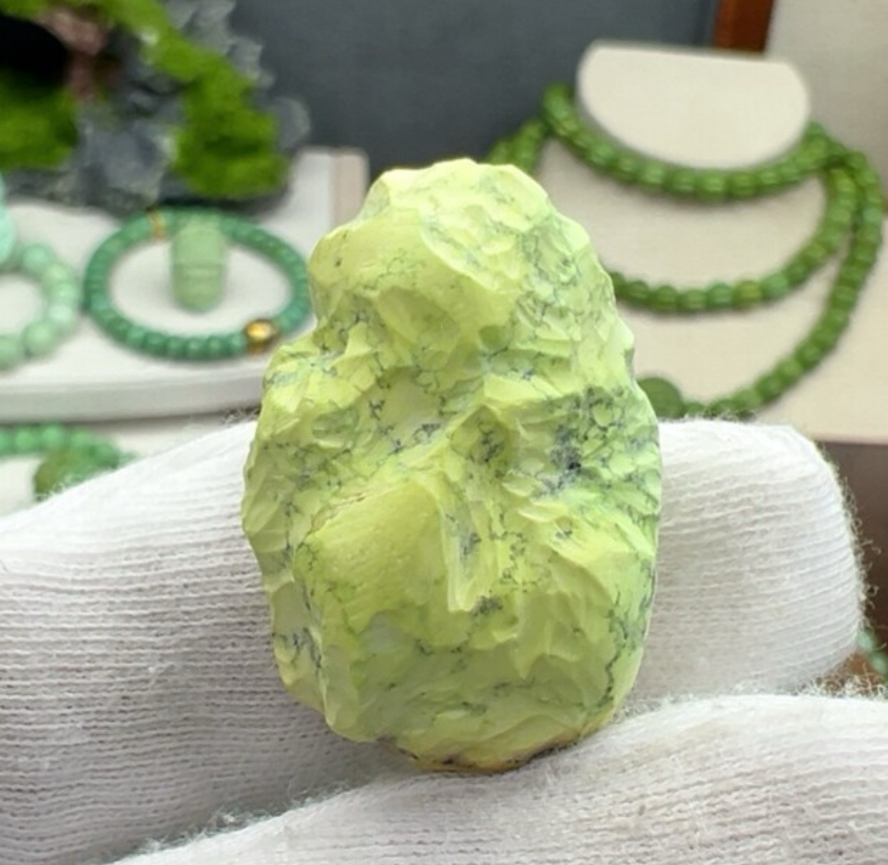 菜籽黄毛料绿松石