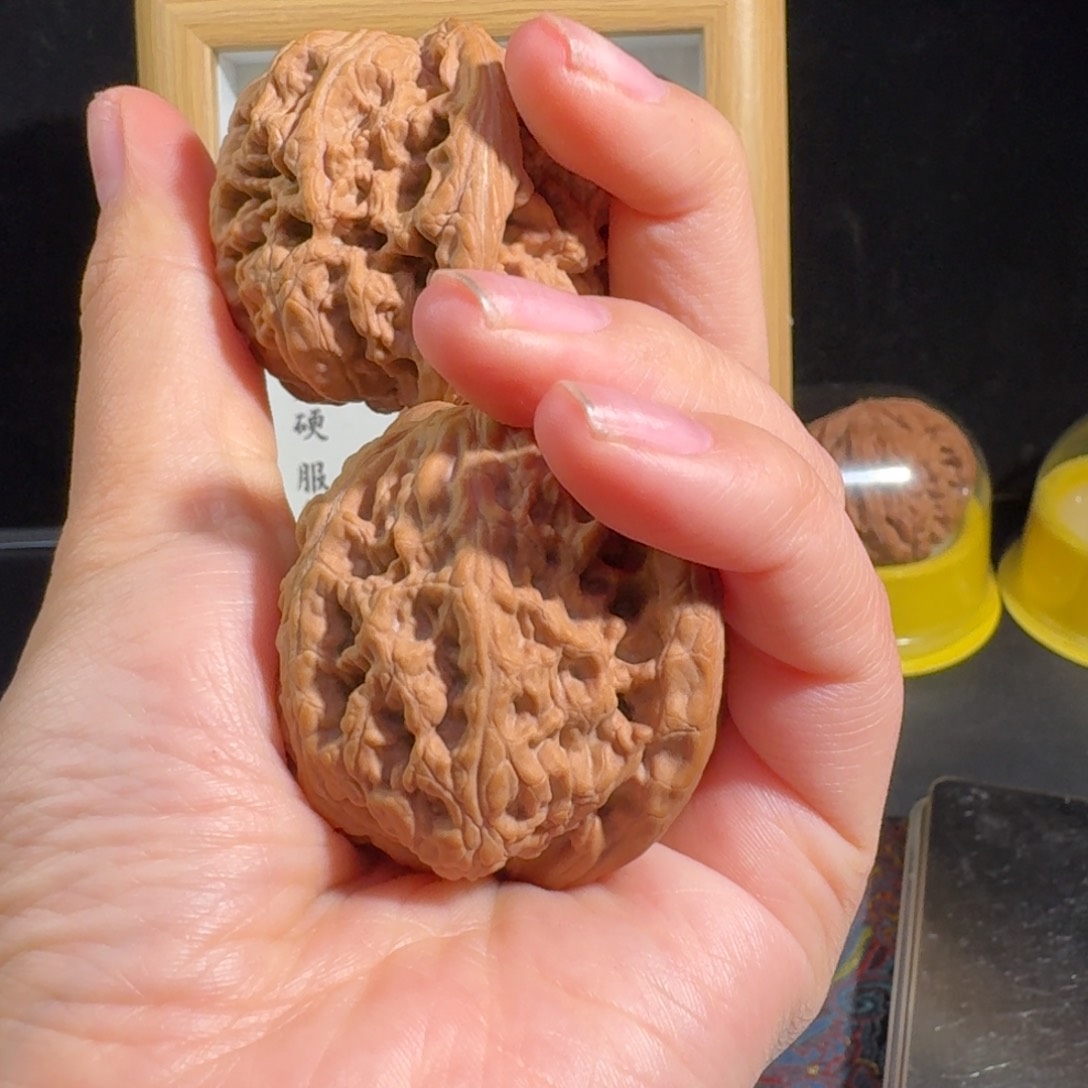 文玩核桃吊坠245788899999