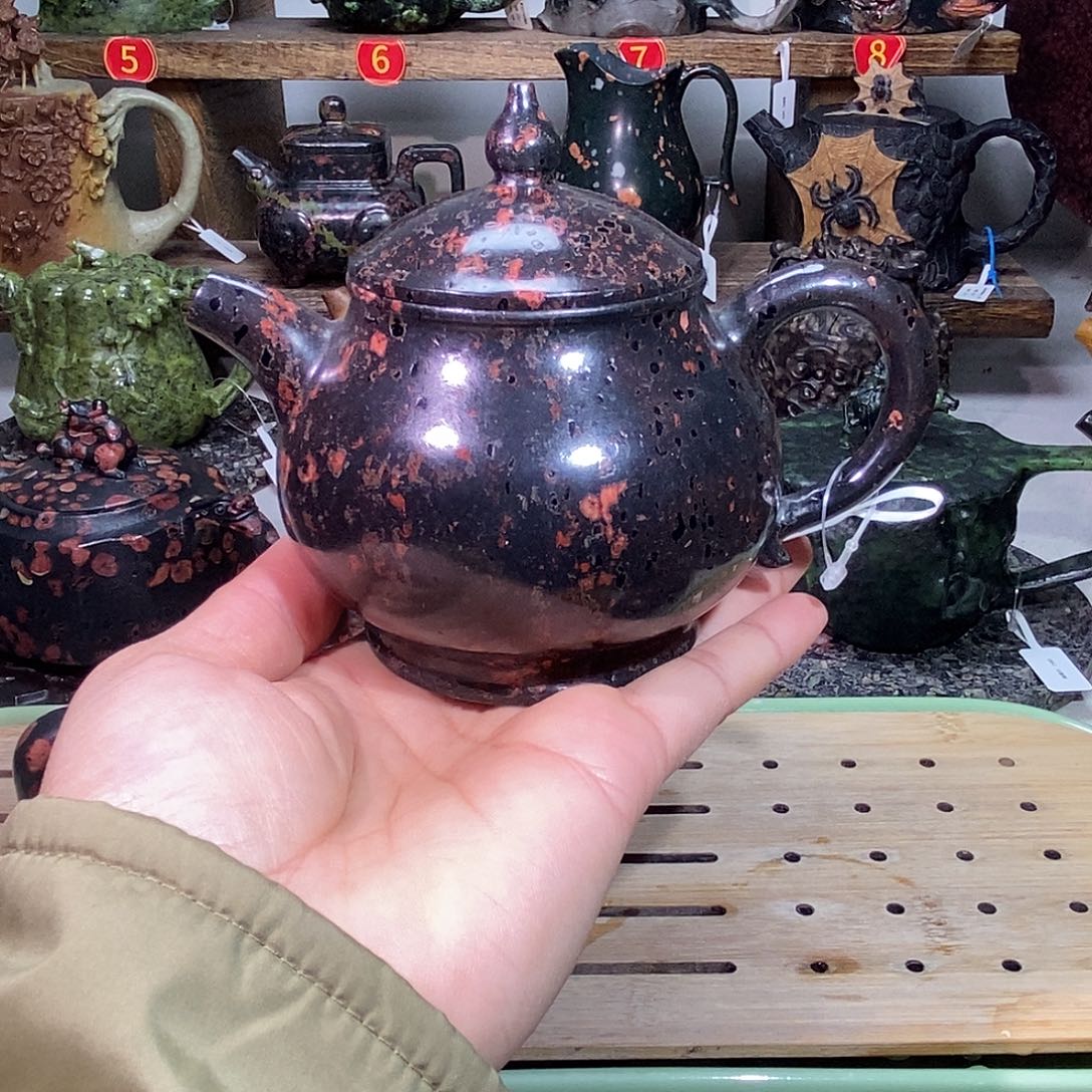 明***生梅花石安山玉潘壶