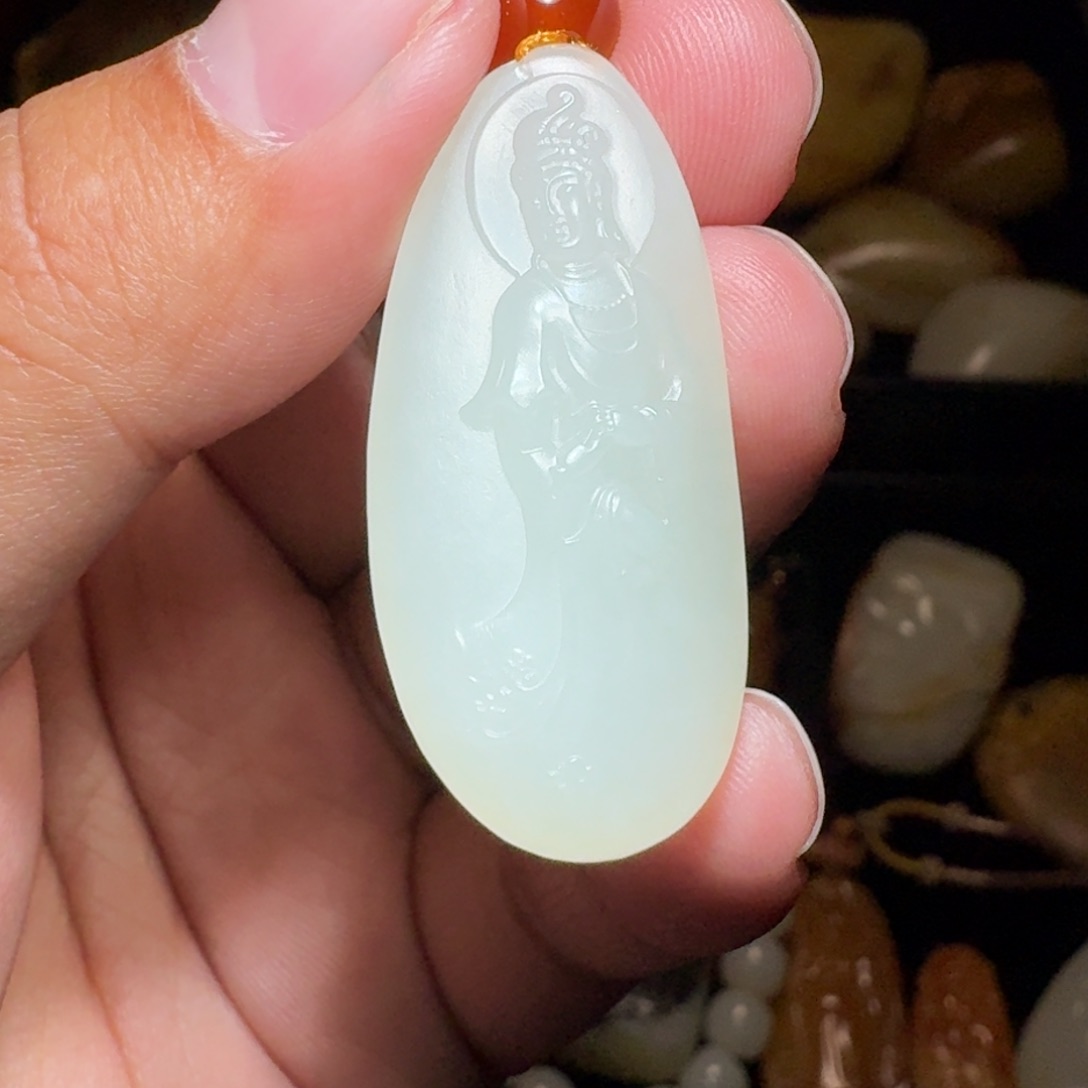 和田玉颈饰未镶嵌