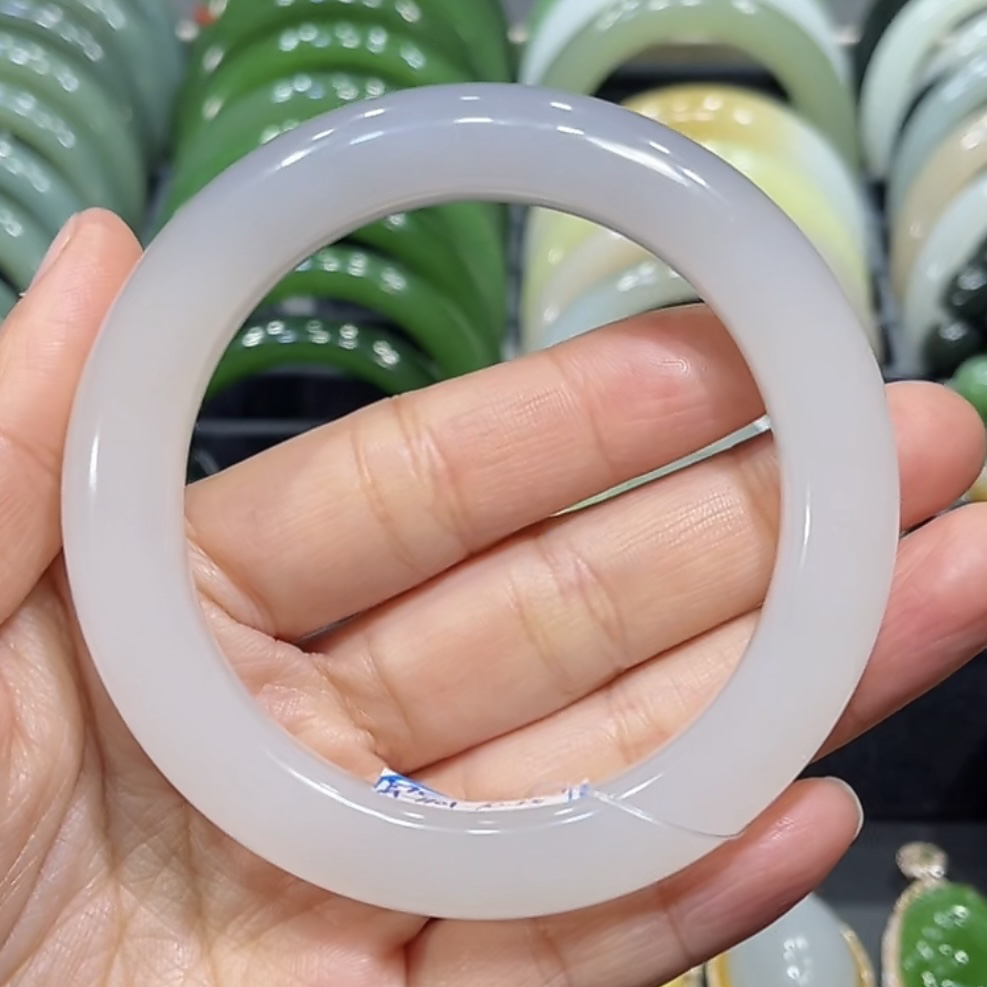 和田玉高冰紫白双色烟紫手镯57-58圈口