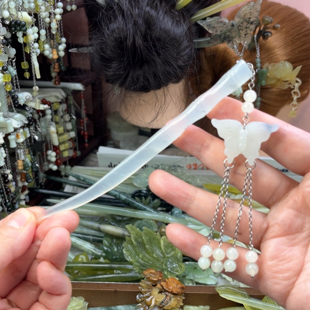蛇纹石玉发饰未镶嵌16厘米左右