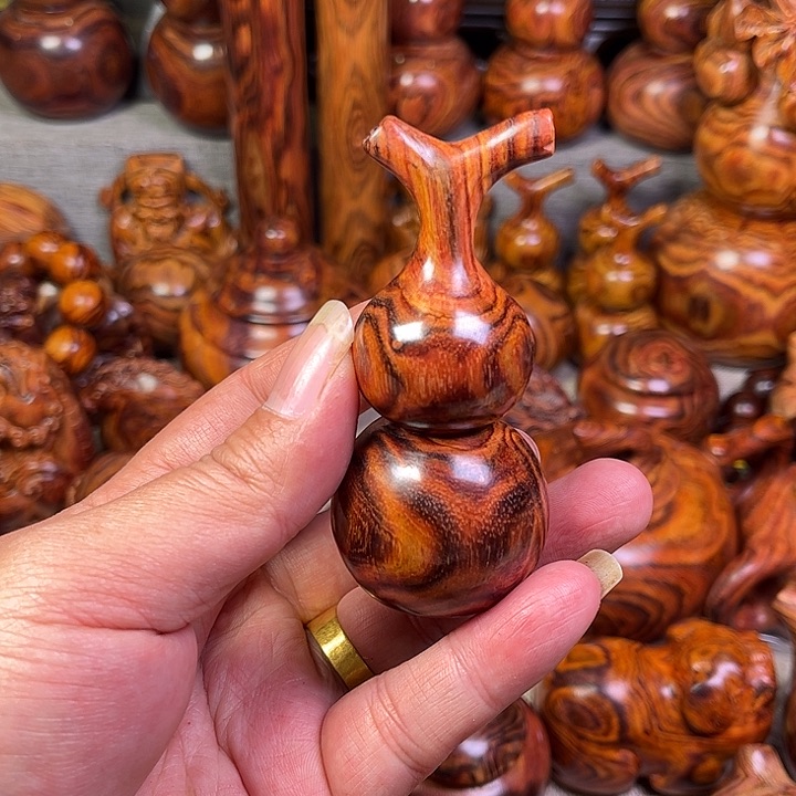 黄花梨/降香黄檀海南黄花梨油梨工艺品