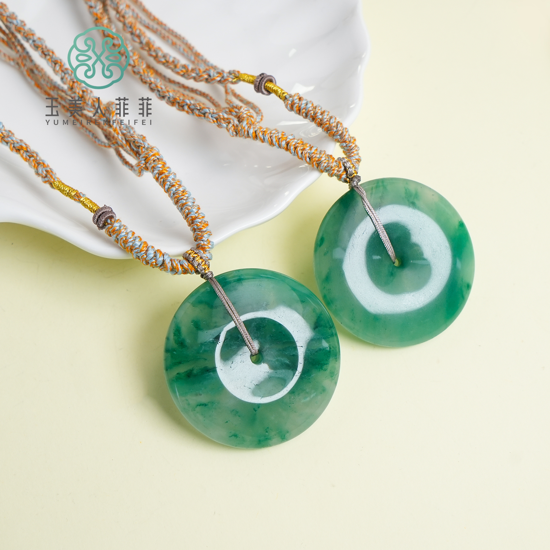 菲菲珠宝好/独龙玉平安扣吊坠约45mm/多样性发一