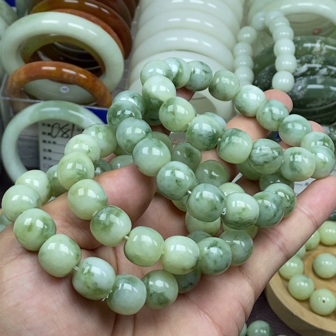 蛇纹石玉未镶嵌手链