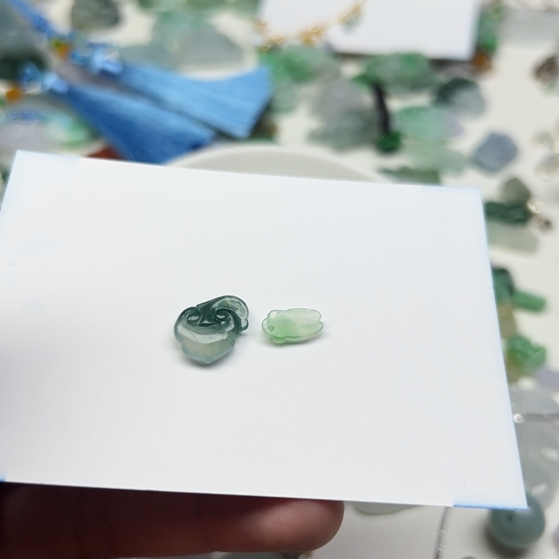 太***照翡翠未镶嵌颈饰3456