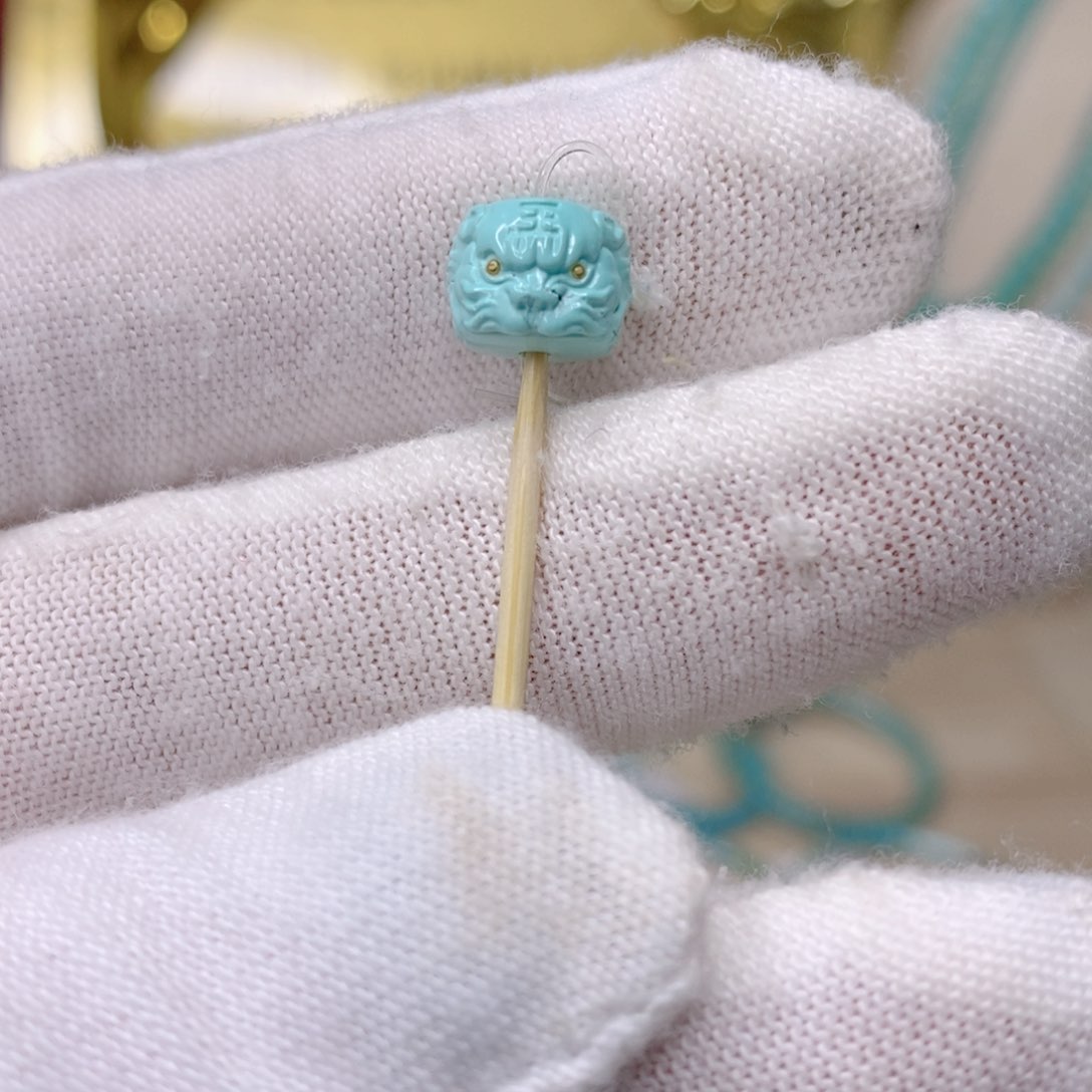 绿松石珠子未镶嵌