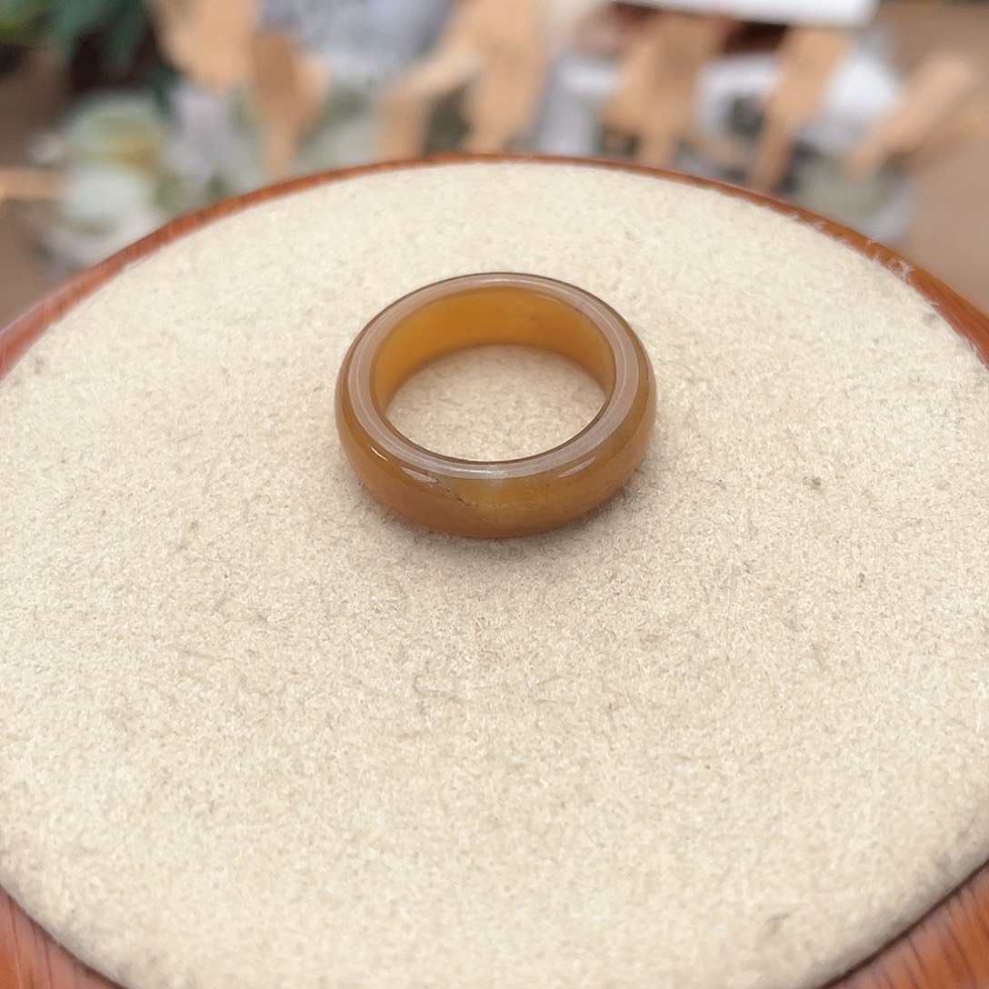 和田玉戒指未镶嵌Q28黄金糖16.1不退换