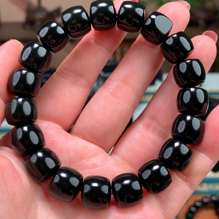 和田玉手链未镶嵌心*