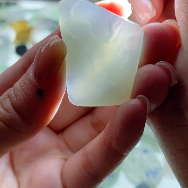 定制翡翠未镶嵌不退不换