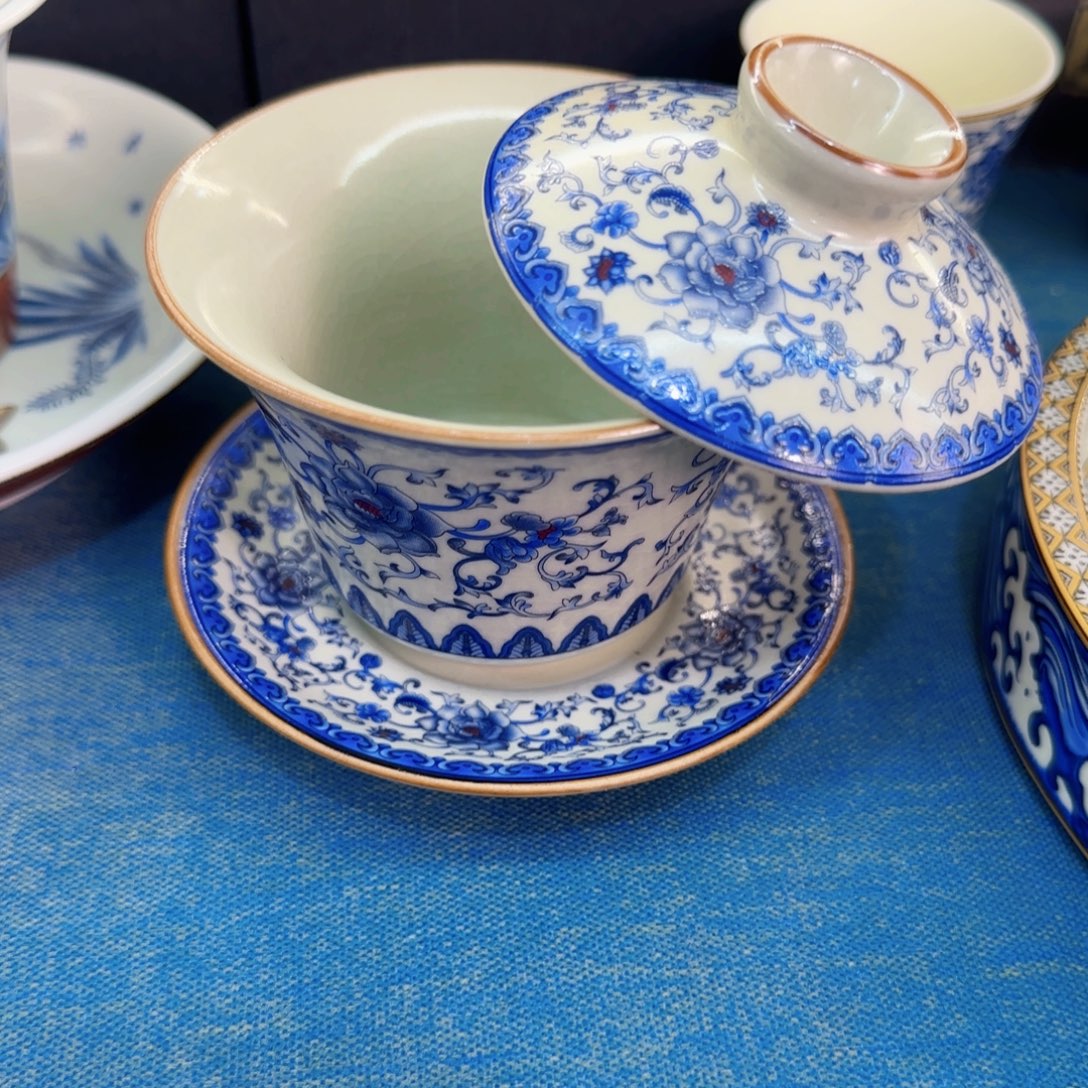 这些盖碗真好看！！！