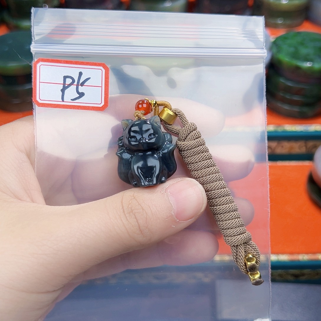 和田玉未镶嵌珠宝半成品