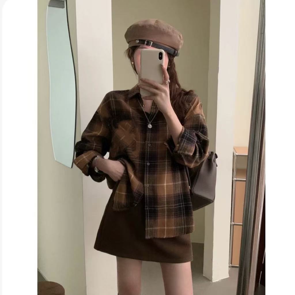 9909#高级感复古格子衬衫女长袖宽松磨毛洋气减龄上衣翻领衬衣