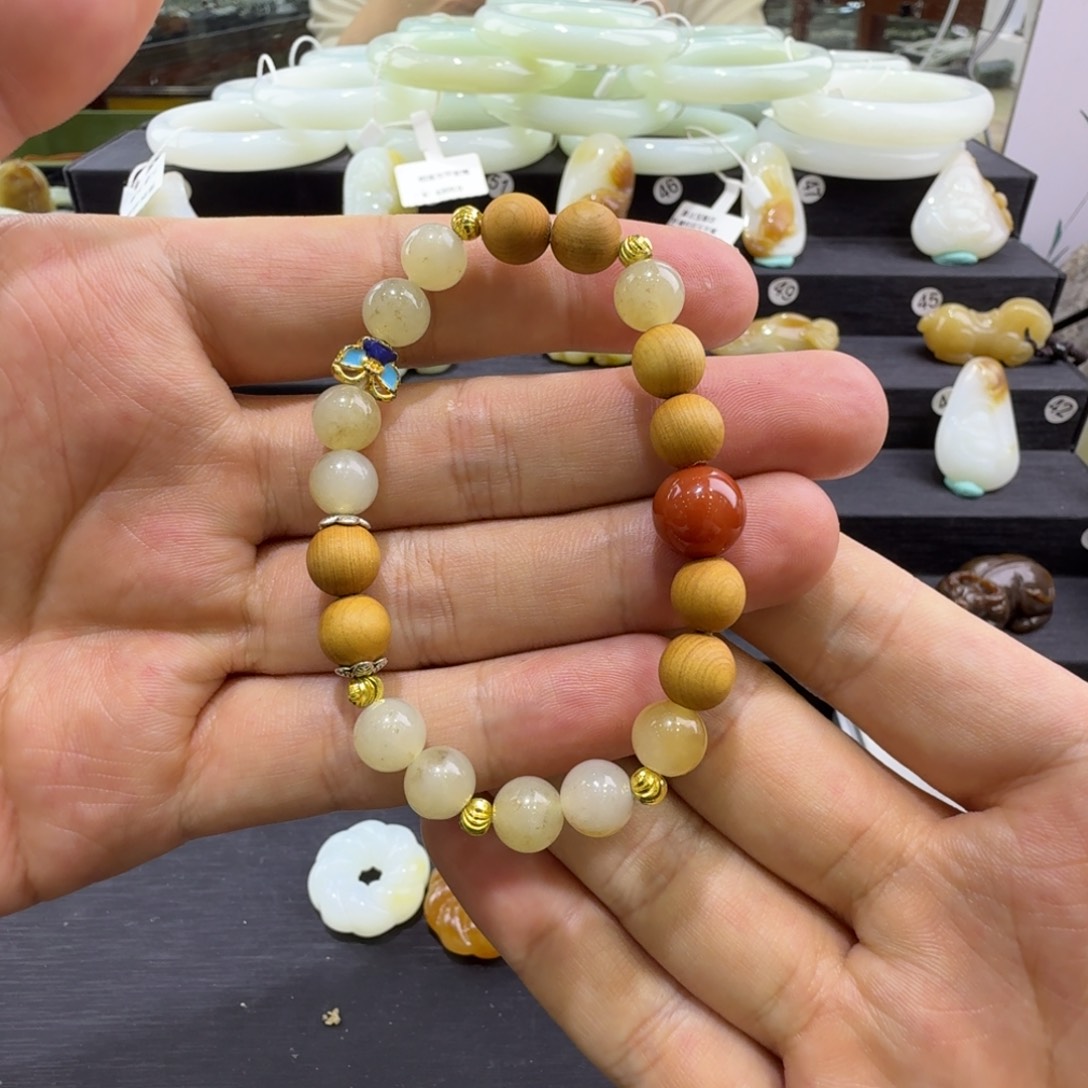 和田玉未镶嵌手串新疆和田玉手串卡8福利品