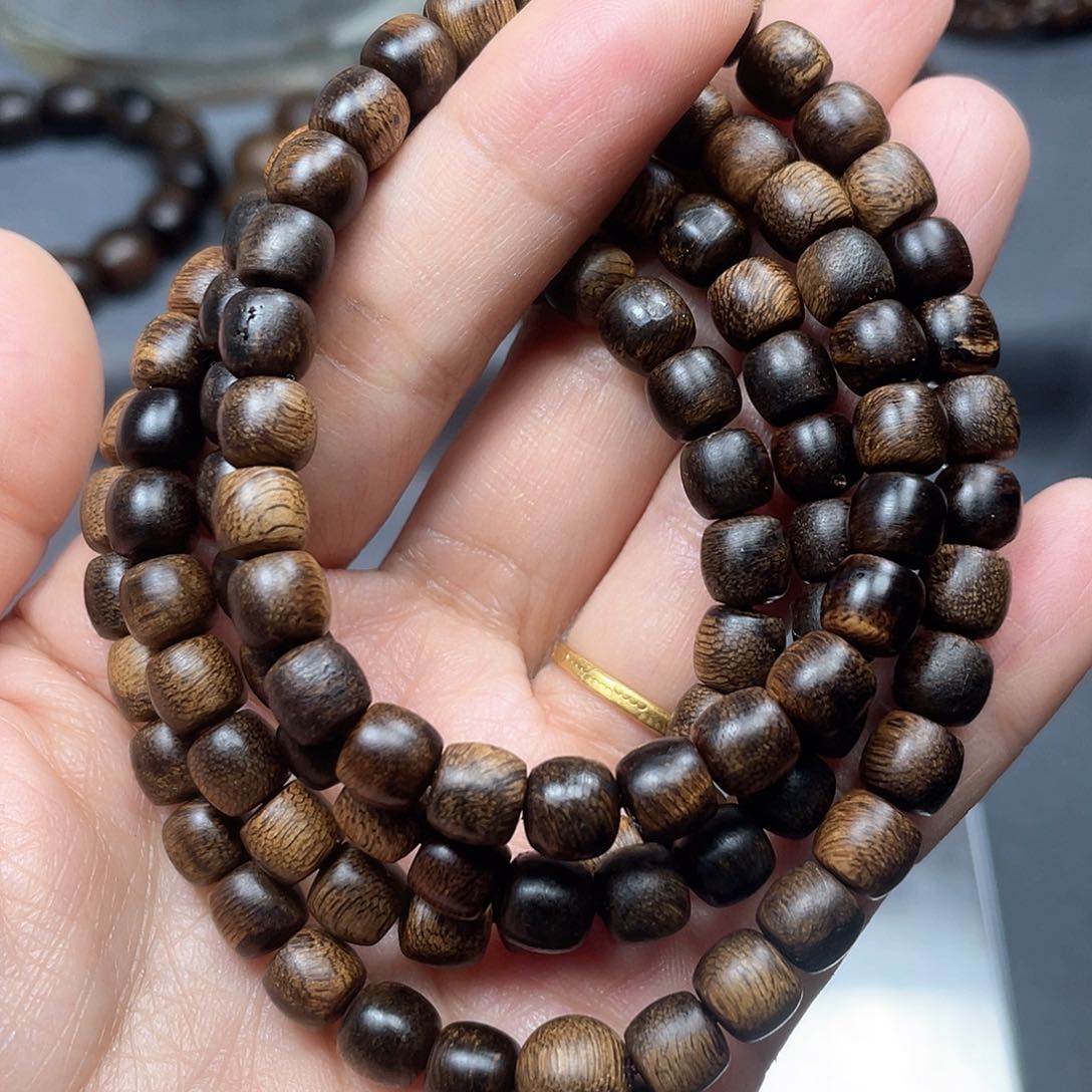 沉香手串用****8紫棋瘤疤0.7