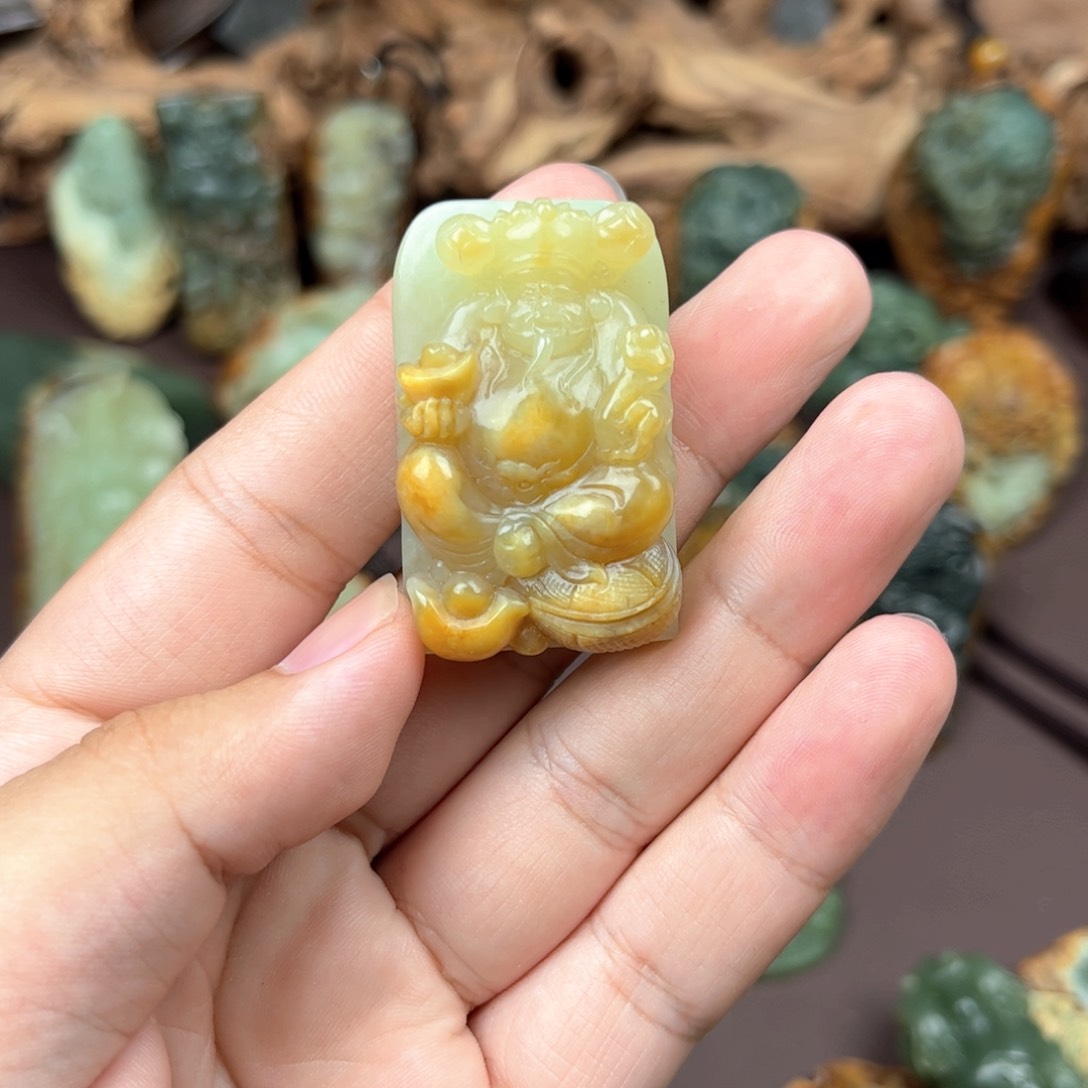 岫岩河磨玉（透闪石质玉）未镶嵌颈饰