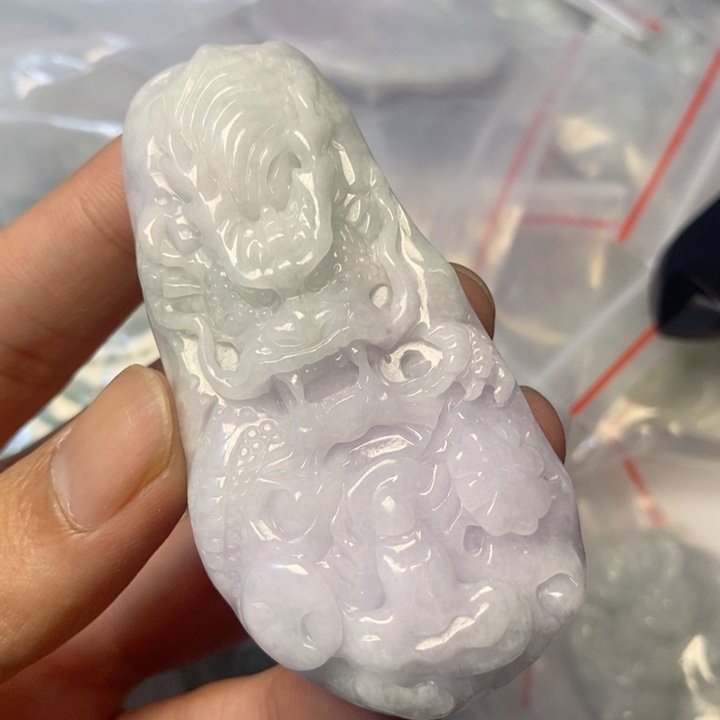 翡翠未镶嵌颈饰天然翡翠A货