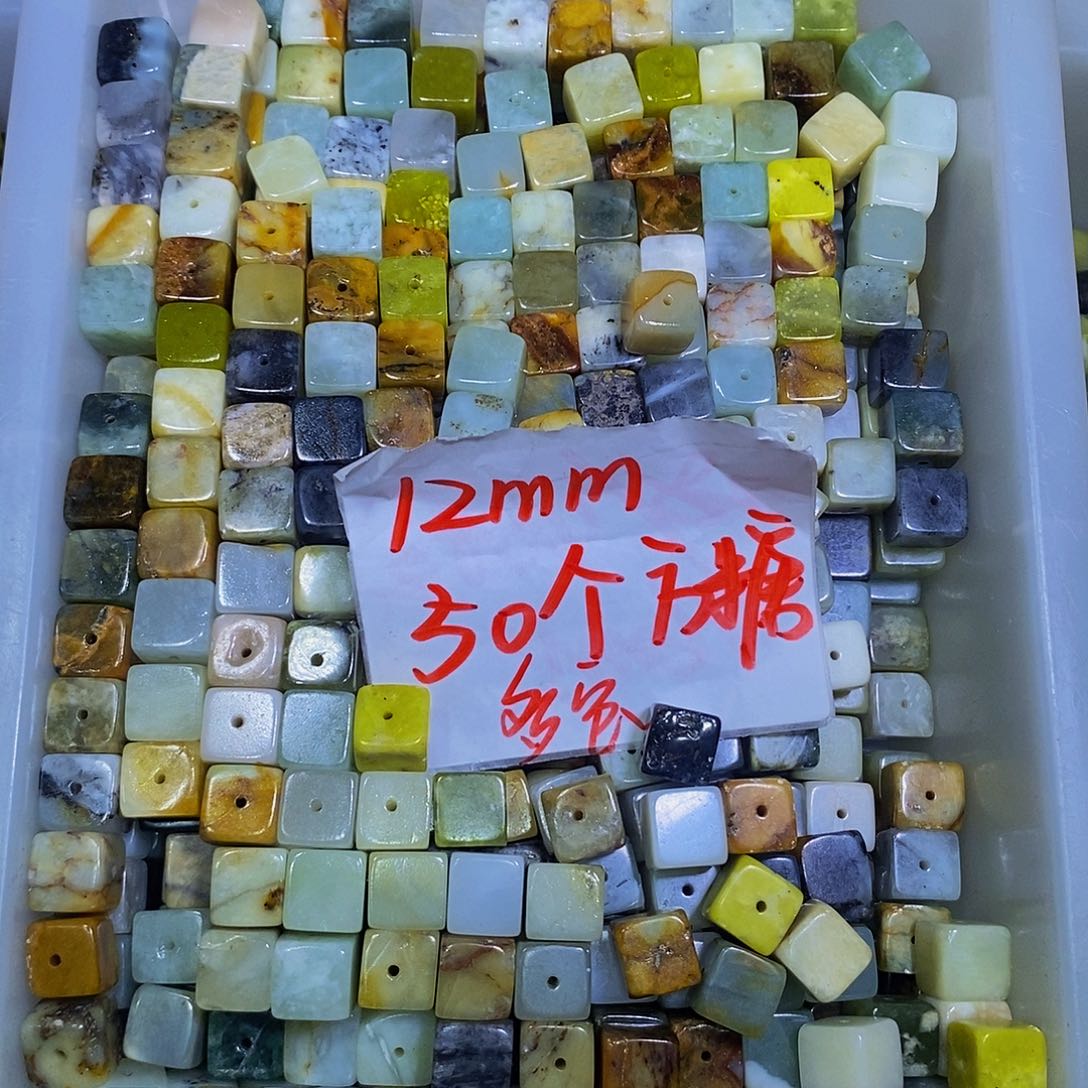 未镶嵌蛇纹石玉其他190