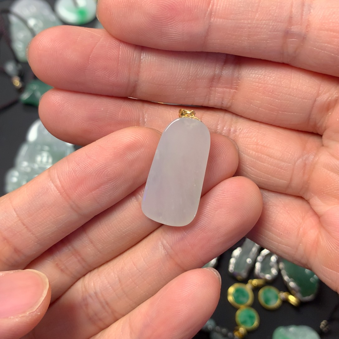 翡翠吊坠(不含链)18K金镶嵌