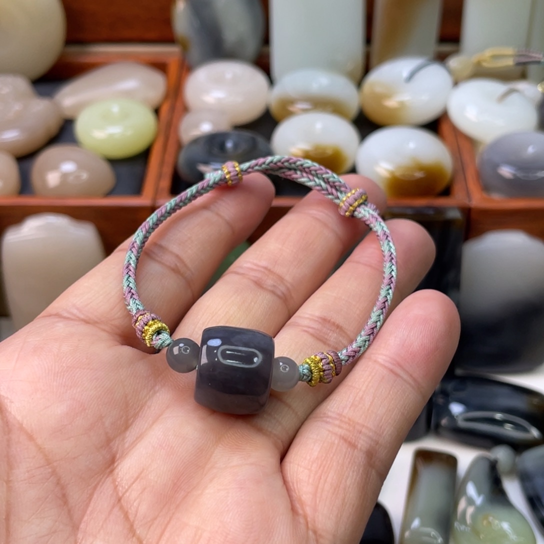 和田玉手链未镶嵌随行