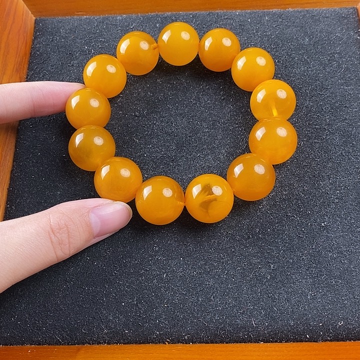 蜜蜡未镶嵌珠宝奇石