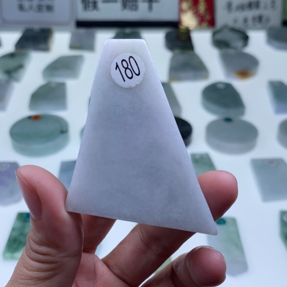 定制翡翠未镶嵌天然缅甸翡翠