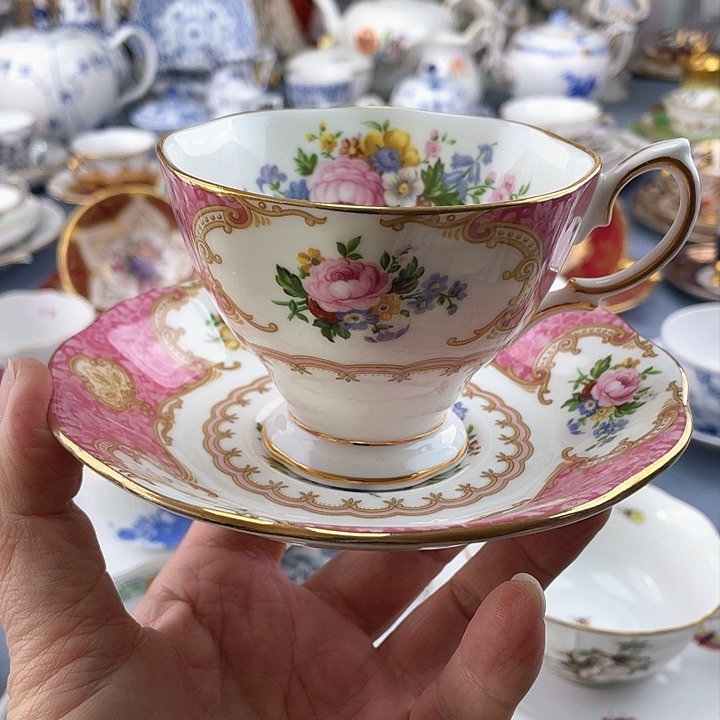 中古欧瓷雅致小房子