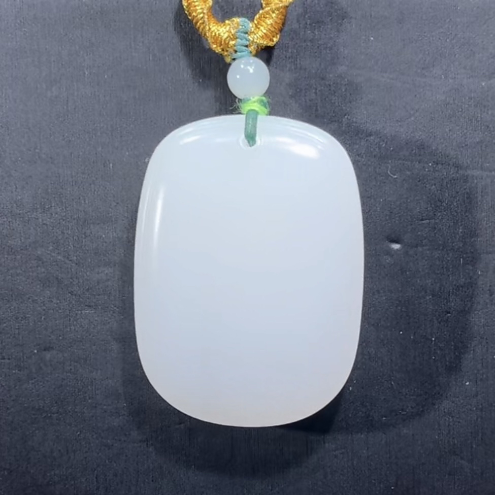收藏级！无结构！和田玉新疆山流水白玉无事牌吊坠
