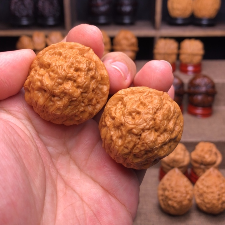 把件橄榄核6龙鳞舍利疙瘩包37