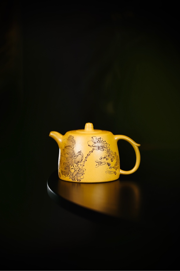 陈进制壶 厉上清通刻荷花六鱼 黄金段宝铎呈现