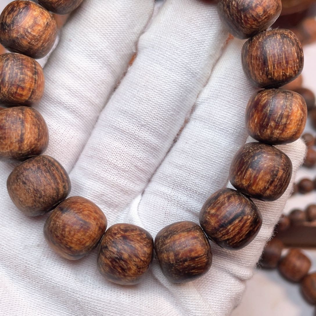 贡木爱****洋定制产品1314老型黑油