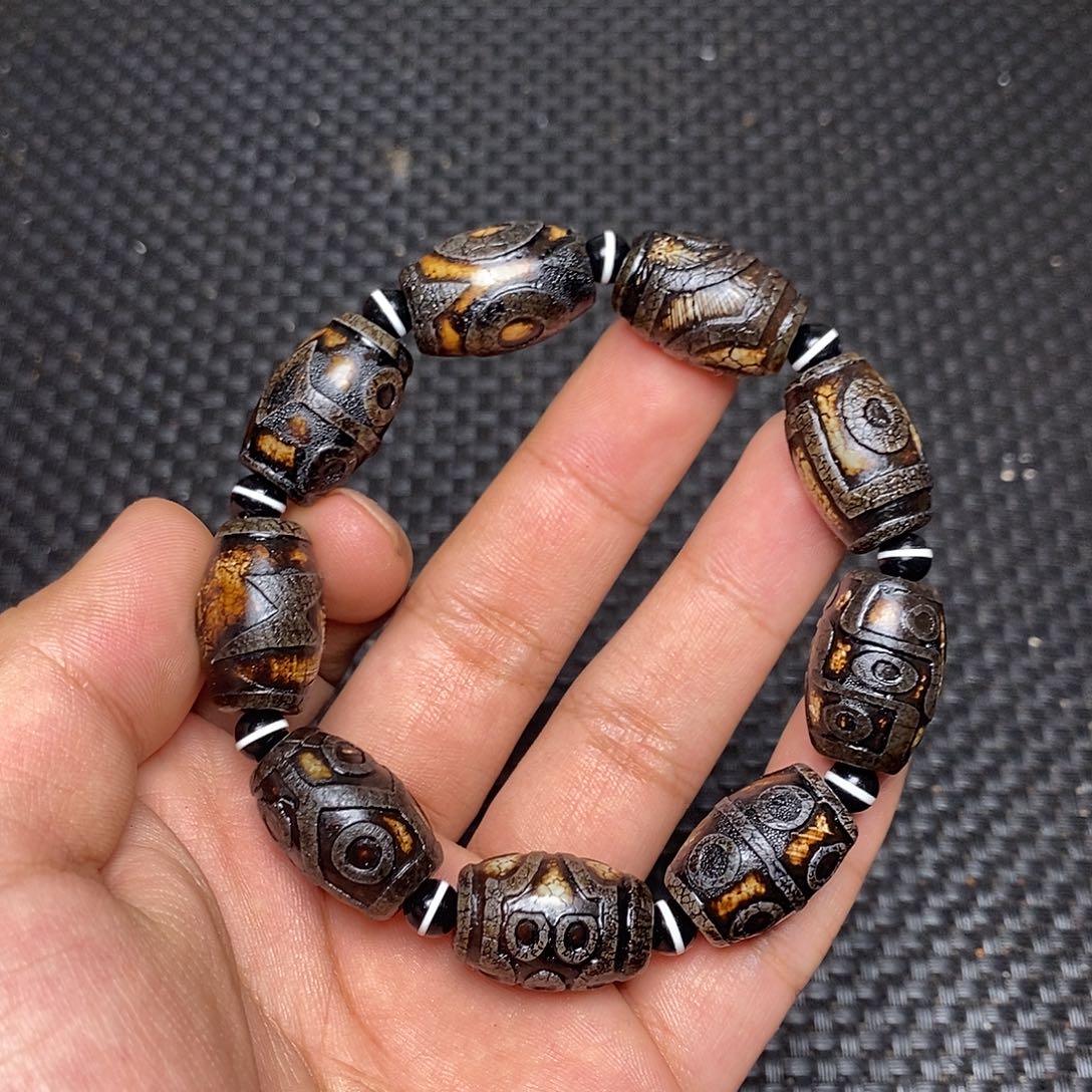 力***哥玛瑙/玉髓未镶嵌手链