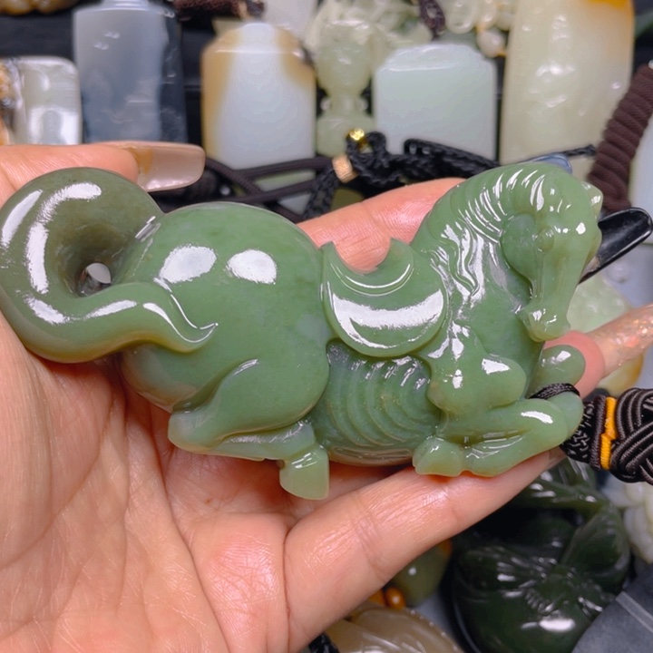 和田玉挂件未镶嵌