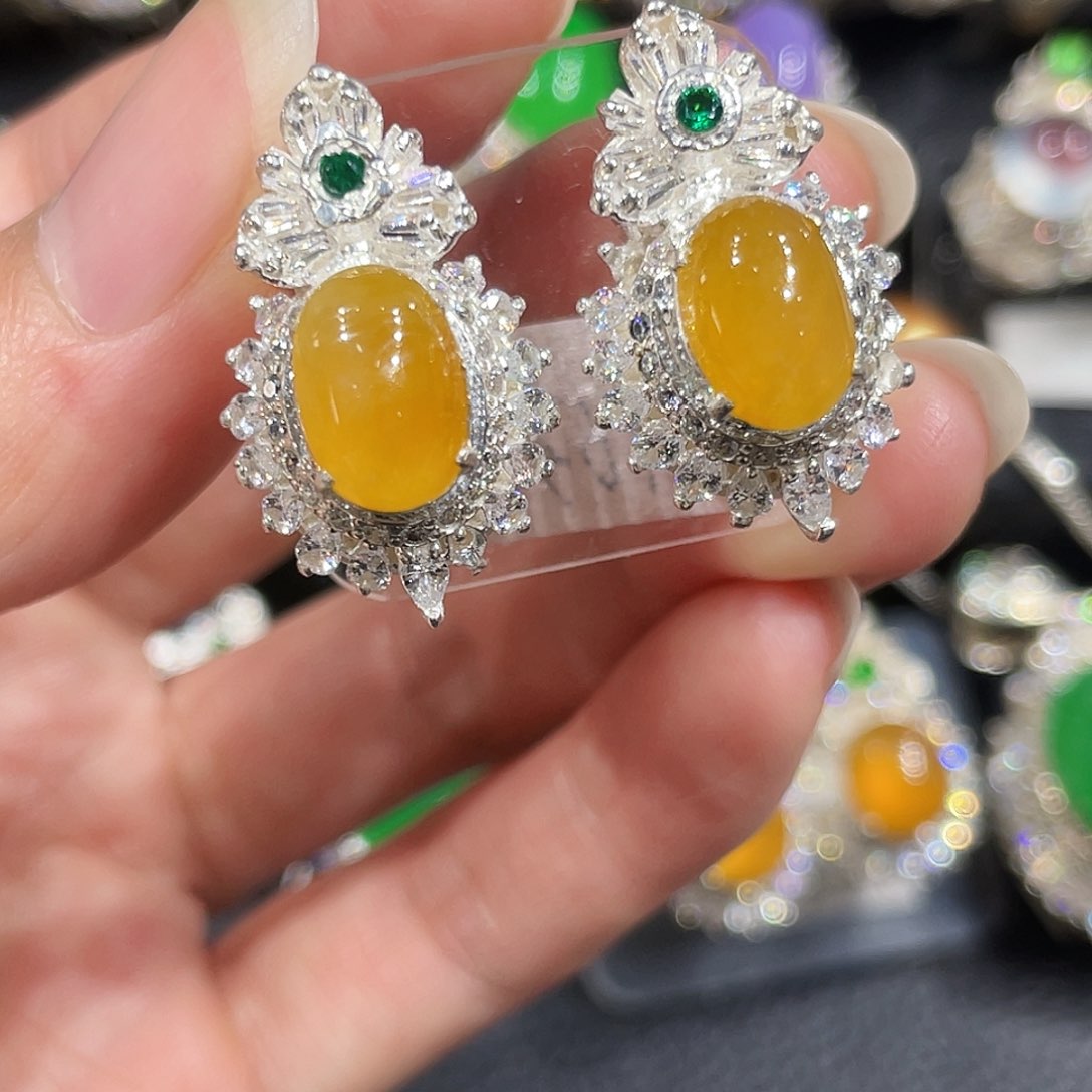 未镶嵌翡翠耳饰耳饰