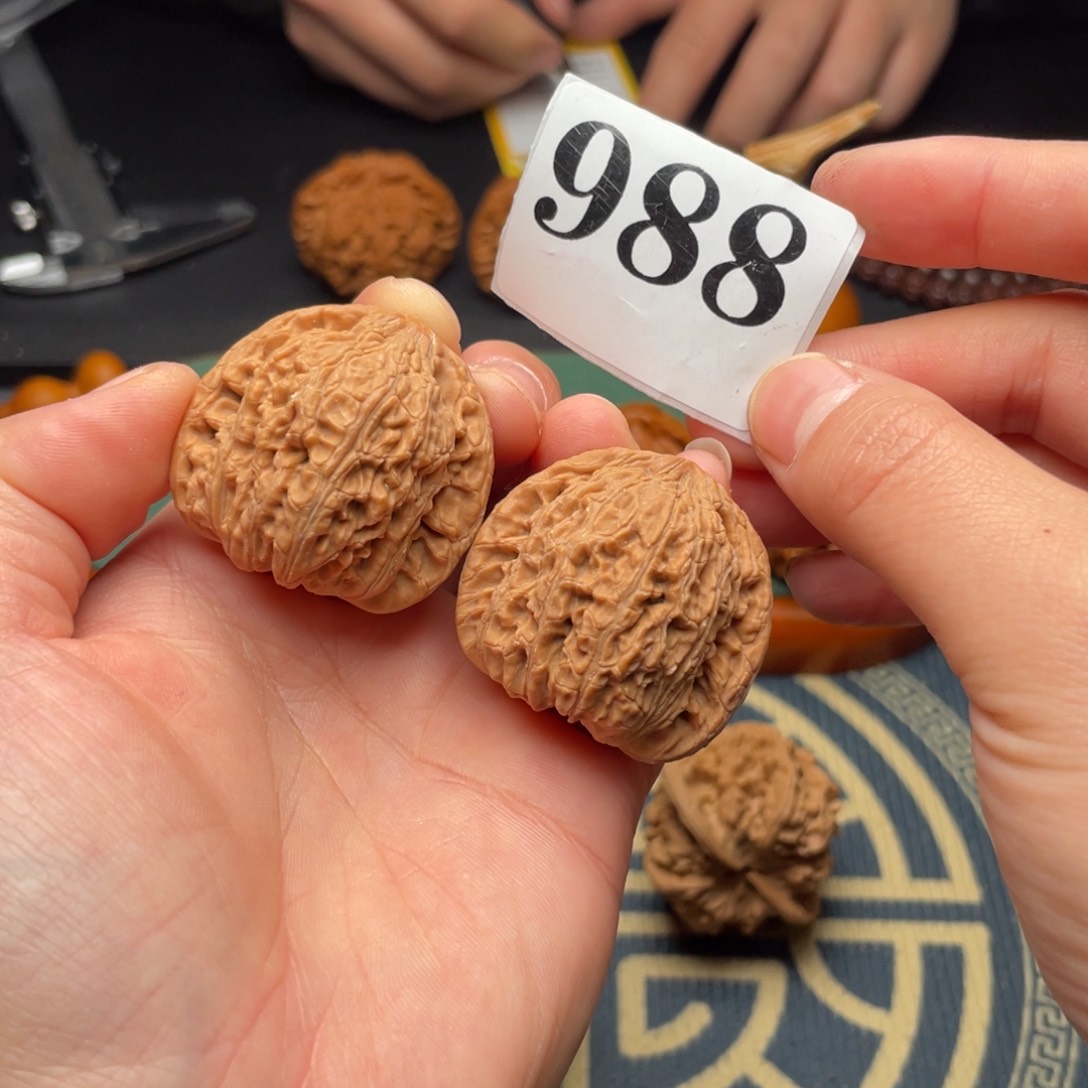 桃核吊坠37绣球988号～