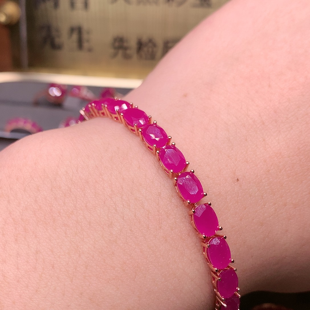 红宝石手链银S925镶嵌