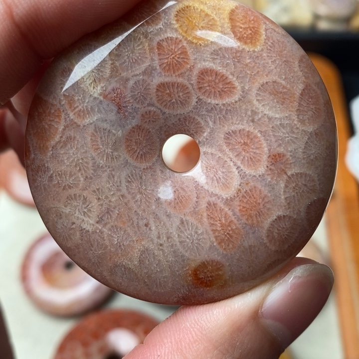 硅化玉颈饰未镶嵌三*