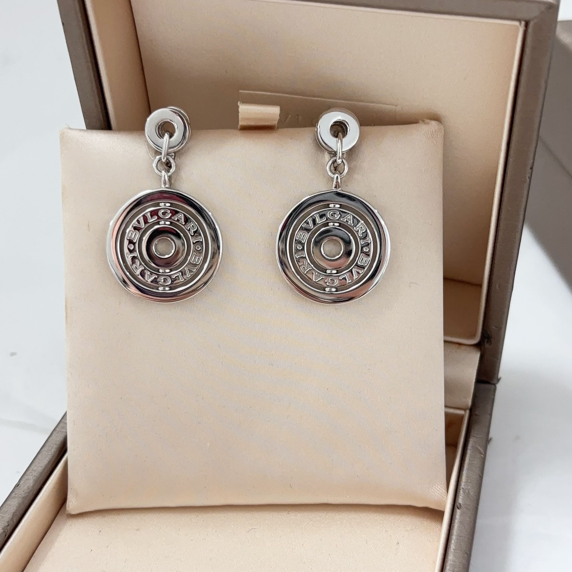 99新 BVLGARI/宝格丽 小花柳 圆饼吊坠 白金 耳环