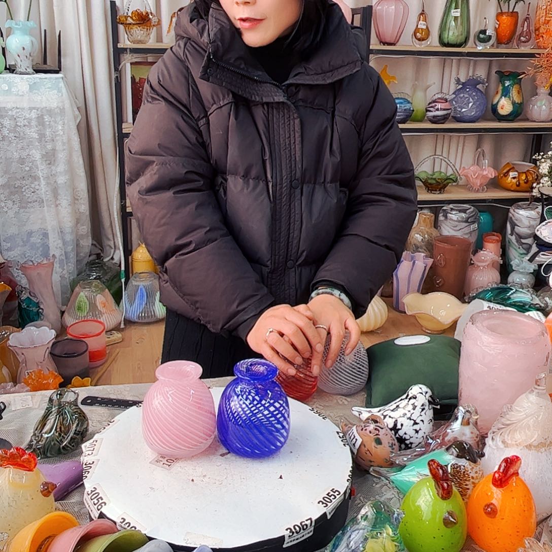 一对瓶家悦琉璃工艺品不完美福利